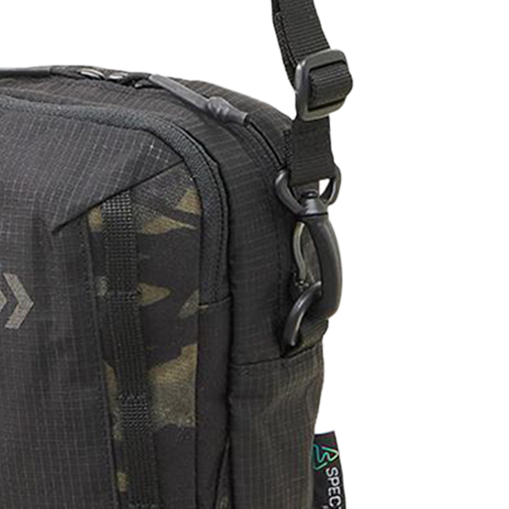 Сумка Daiwa Spectra Shoulder Pouch (A) Black - Фото №2